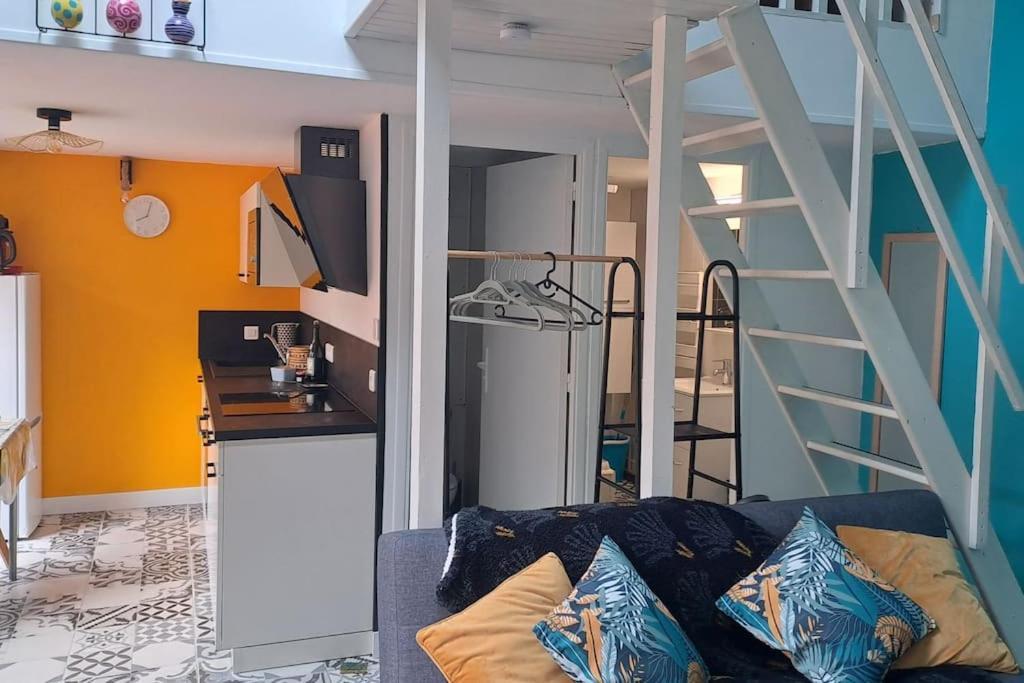 Charmante Petite Maison Proche Du Port, Maison 7 Биник Экстерьер фото